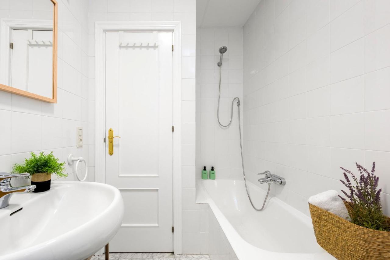 Apartament Alohamundi Francos Sewilla Zewnętrze zdjęcie